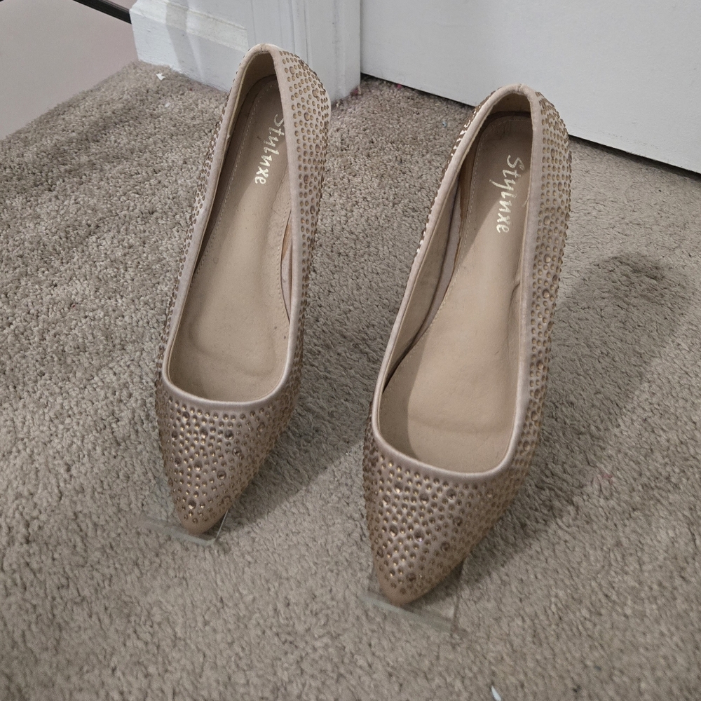 Women Flats - Picture 6 of 6